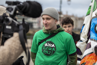 Ehunka lagunek hartu dute parte, Baionan, Ikastola mugimenduak deitutako manifestazioan